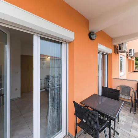 Two-bedroom In Daire